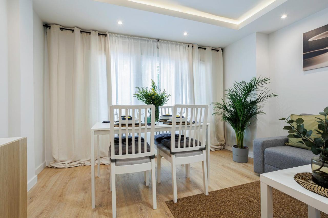 Genesis Apartment In Madrid Buitenkant foto