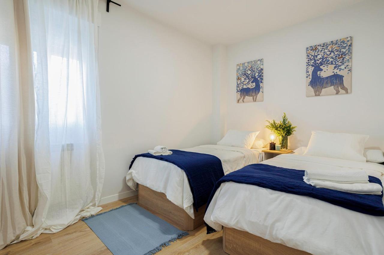 Genesis Apartment In Madrid Buitenkant foto
